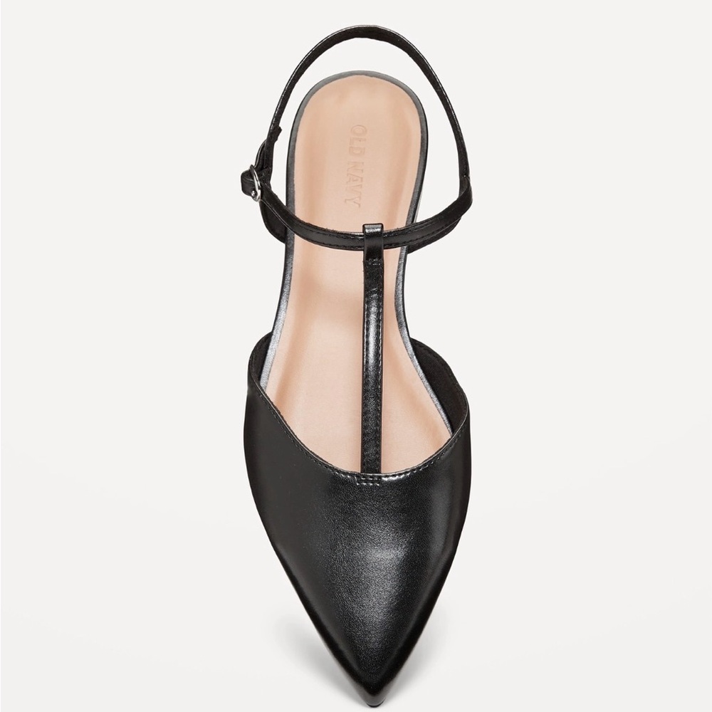 NWT Old Navy Faux-Leather Mary Jane T-Strap Flats Size 8 - Picture 2 of 4